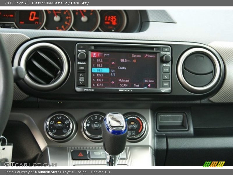 Classic Silver Metallic / Dark Gray 2013 Scion xB