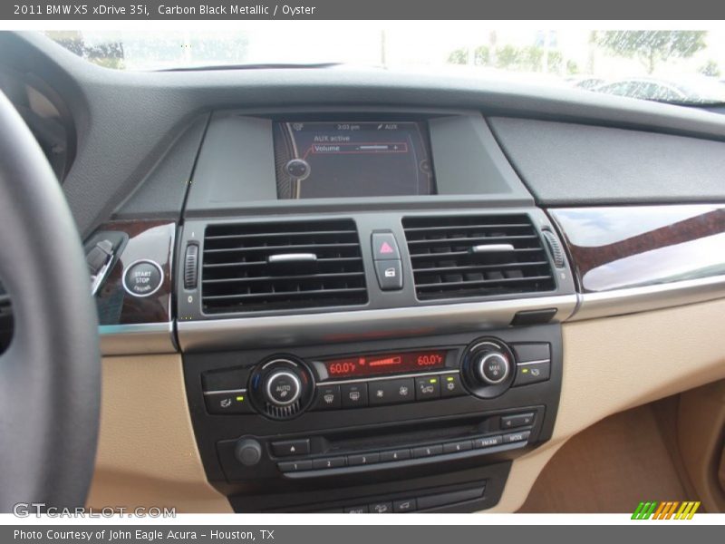 Carbon Black Metallic / Oyster 2011 BMW X5 xDrive 35i