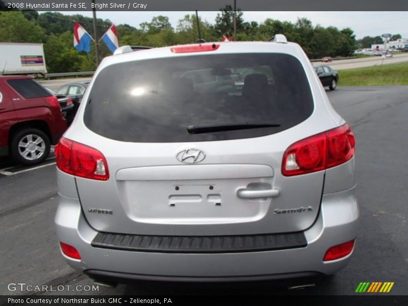 Bright Silver / Gray 2008 Hyundai Santa Fe SE