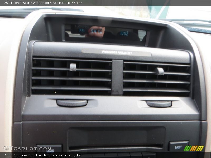 Ingot Silver Metallic / Stone 2011 Ford Escape XLS