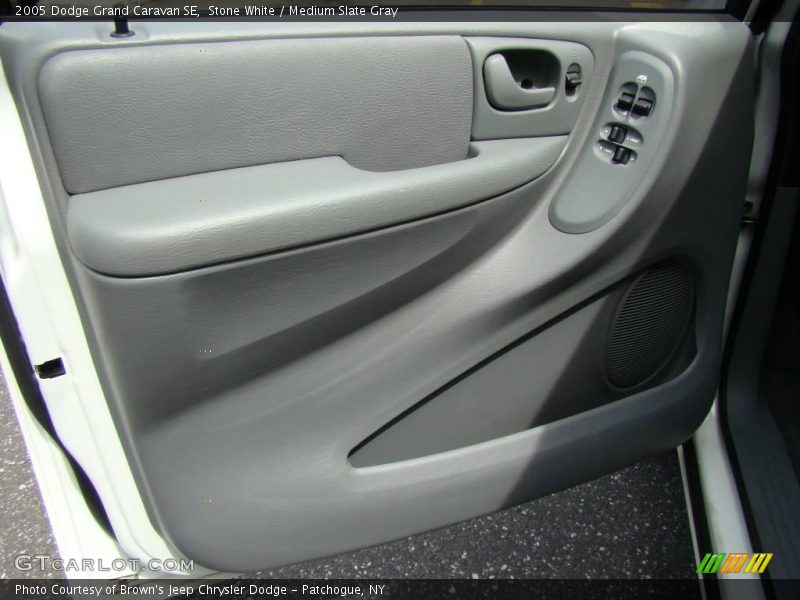 Stone White / Medium Slate Gray 2005 Dodge Grand Caravan SE
