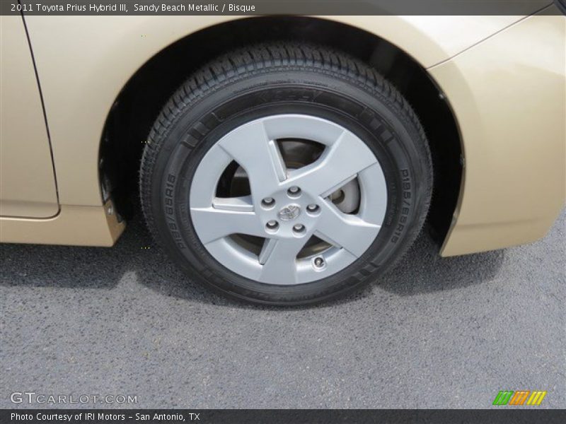 Sandy Beach Metallic / Bisque 2011 Toyota Prius Hybrid III