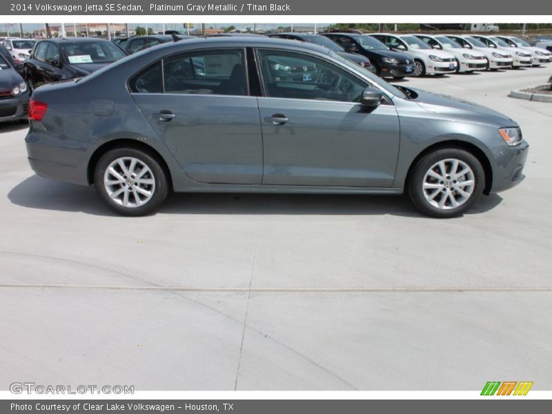 Platinum Gray Metallic / Titan Black 2014 Volkswagen Jetta SE Sedan