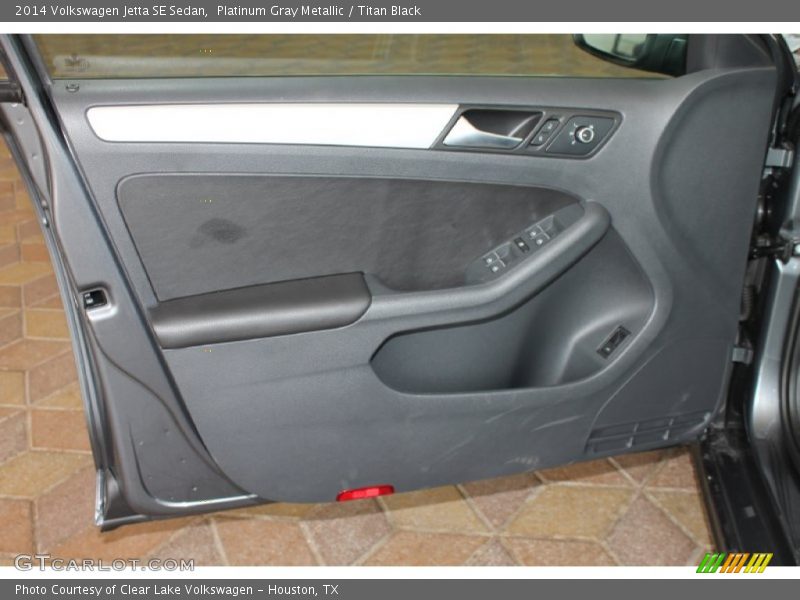 Platinum Gray Metallic / Titan Black 2014 Volkswagen Jetta SE Sedan