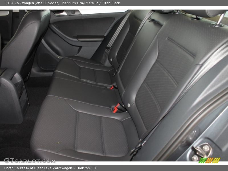 Platinum Gray Metallic / Titan Black 2014 Volkswagen Jetta SE Sedan