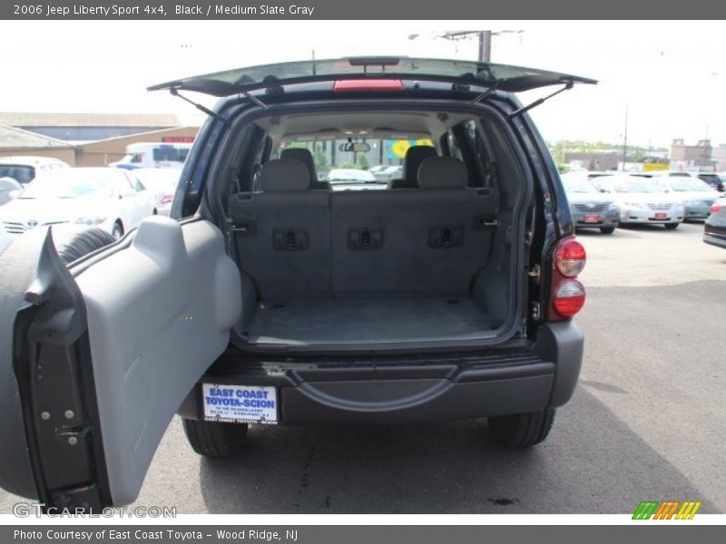 Black / Medium Slate Gray 2006 Jeep Liberty Sport 4x4