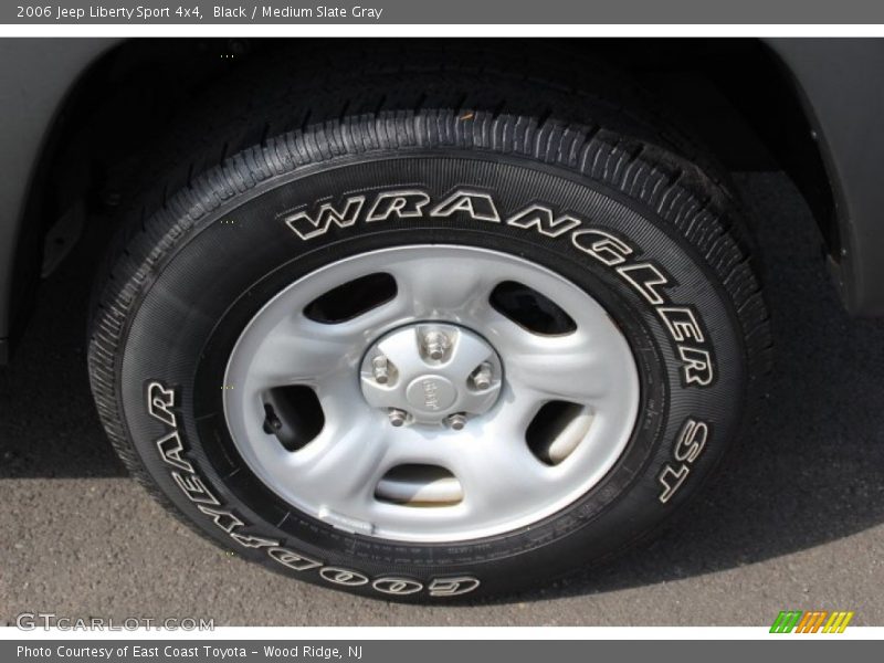 Black / Medium Slate Gray 2006 Jeep Liberty Sport 4x4