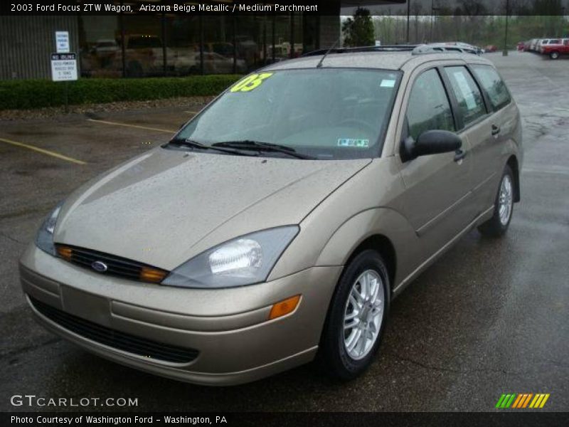 Arizona Beige Metallic / Medium Parchment 2003 Ford Focus ZTW Wagon