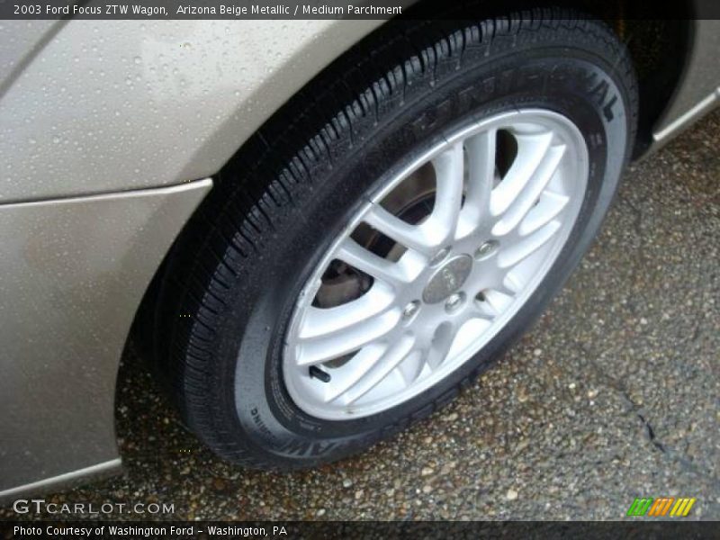 Arizona Beige Metallic / Medium Parchment 2003 Ford Focus ZTW Wagon