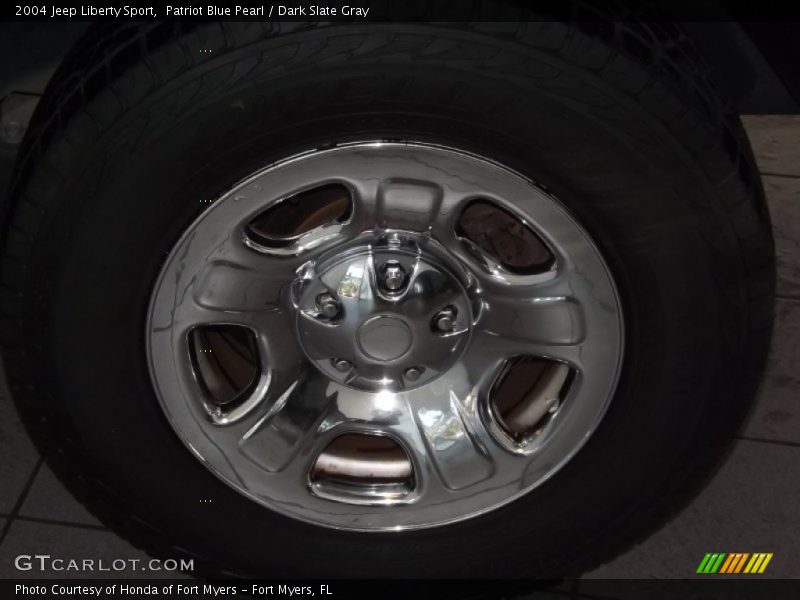 Patriot Blue Pearl / Dark Slate Gray 2004 Jeep Liberty Sport