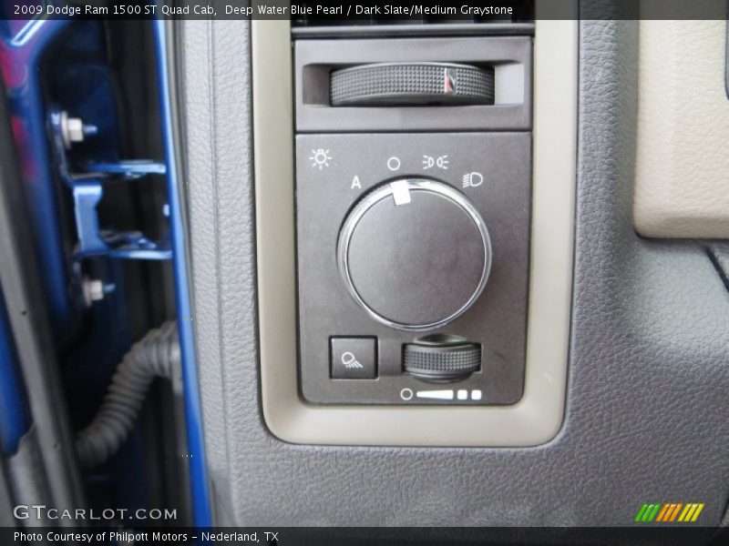 Deep Water Blue Pearl / Dark Slate/Medium Graystone 2009 Dodge Ram 1500 ST Quad Cab