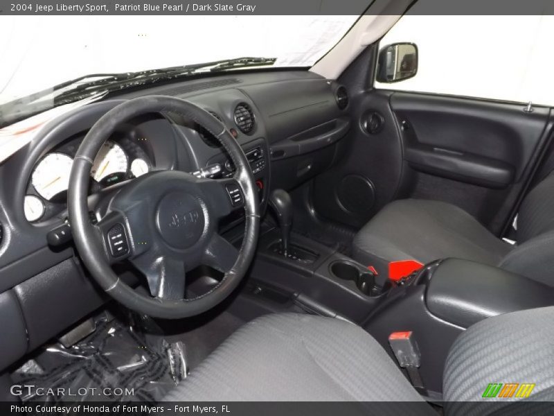 Patriot Blue Pearl / Dark Slate Gray 2004 Jeep Liberty Sport
