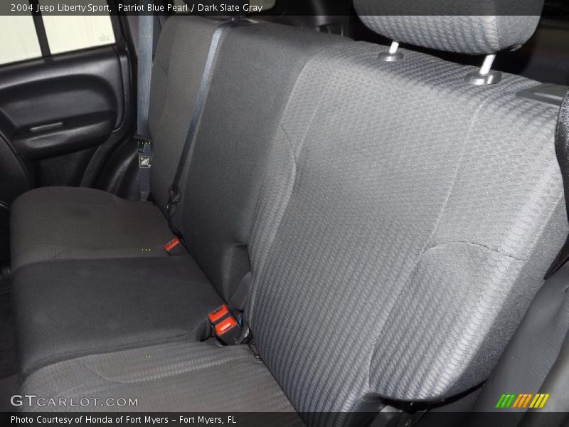 Patriot Blue Pearl / Dark Slate Gray 2004 Jeep Liberty Sport