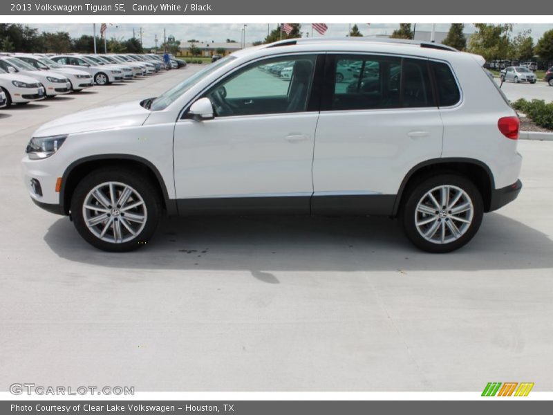 Candy White / Black 2013 Volkswagen Tiguan SE