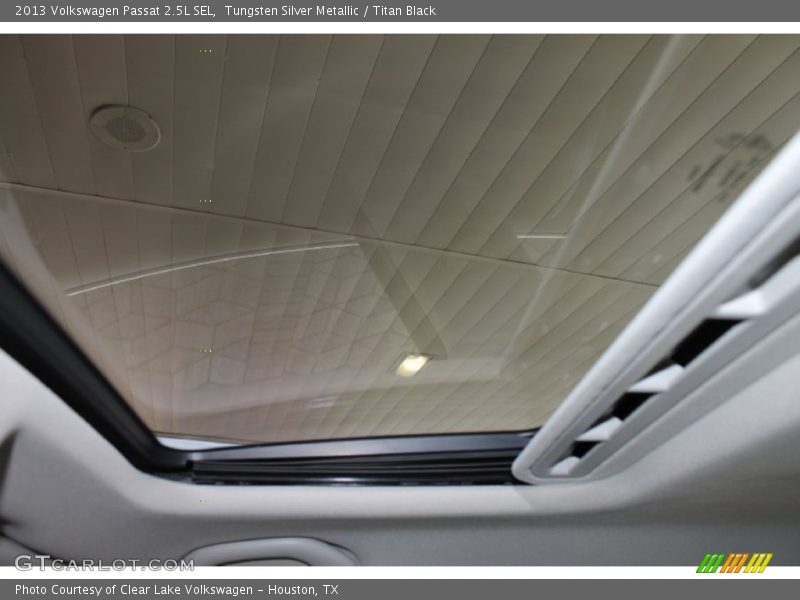 Tungsten Silver Metallic / Titan Black 2013 Volkswagen Passat 2.5L SEL