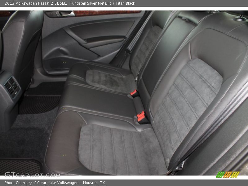 Tungsten Silver Metallic / Titan Black 2013 Volkswagen Passat 2.5L SEL