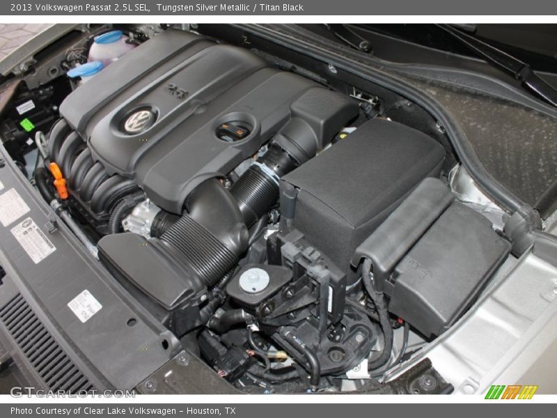 Tungsten Silver Metallic / Titan Black 2013 Volkswagen Passat 2.5L SEL