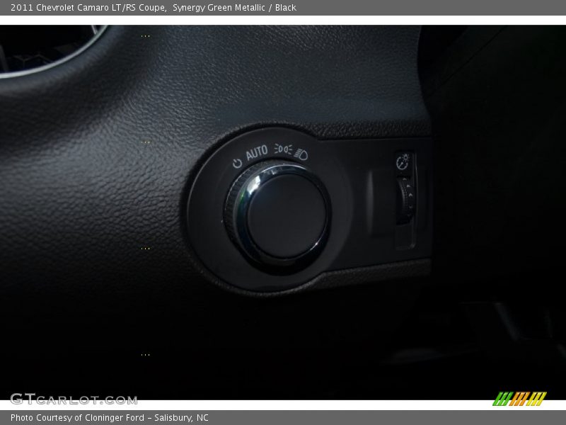 Synergy Green Metallic / Black 2011 Chevrolet Camaro LT/RS Coupe