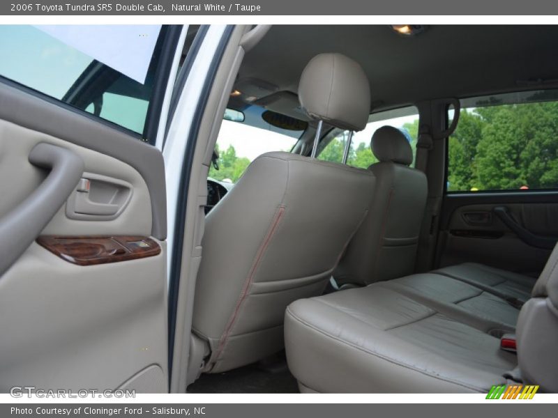 Natural White / Taupe 2006 Toyota Tundra SR5 Double Cab