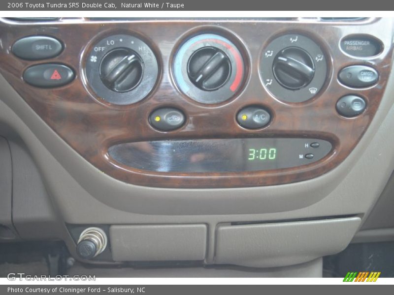 Natural White / Taupe 2006 Toyota Tundra SR5 Double Cab