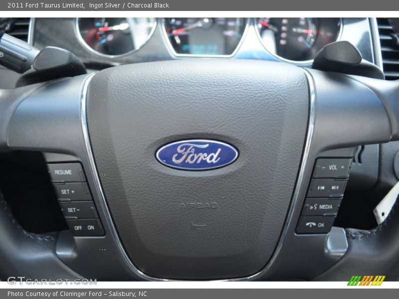 Ingot Silver / Charcoal Black 2011 Ford Taurus Limited