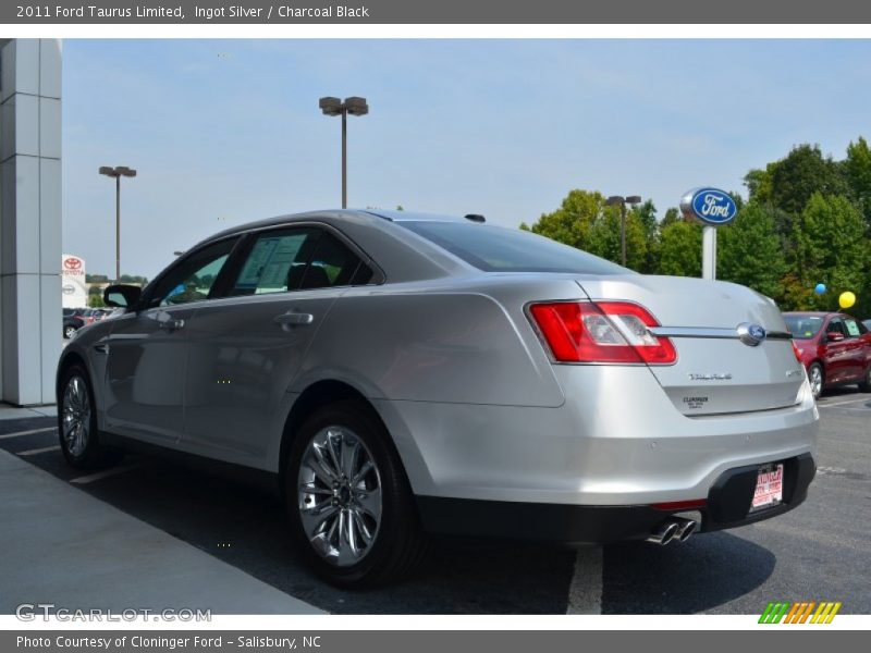 Ingot Silver / Charcoal Black 2011 Ford Taurus Limited
