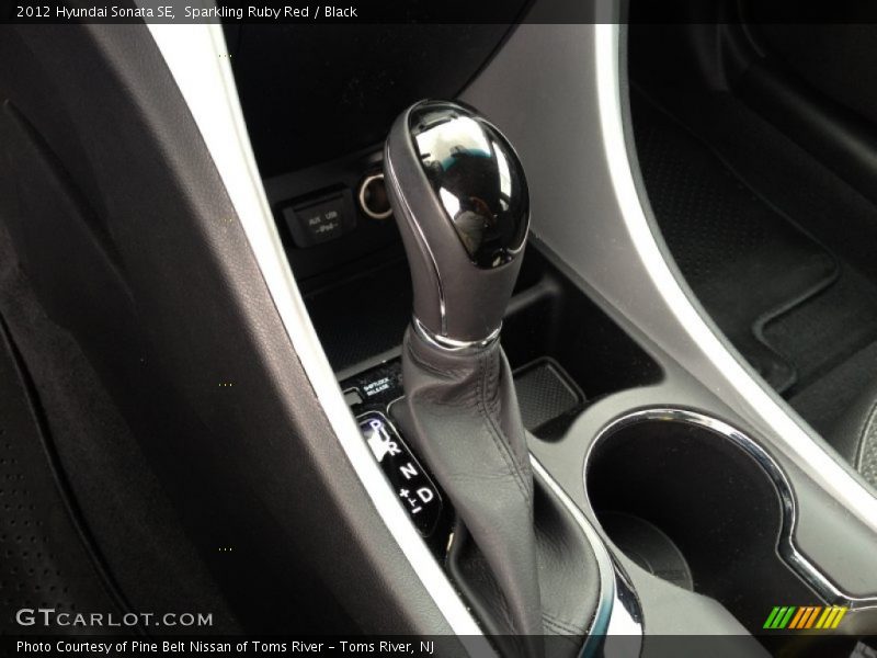 Sparkling Ruby Red / Black 2012 Hyundai Sonata SE