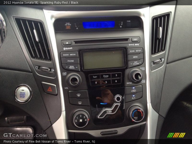Sparkling Ruby Red / Black 2012 Hyundai Sonata SE