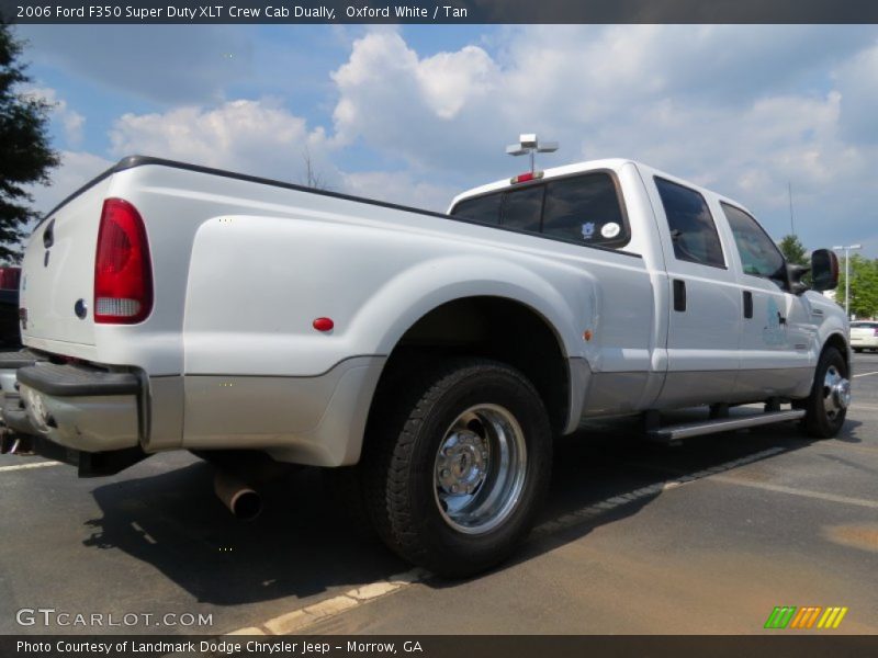 Oxford White / Tan 2006 Ford F350 Super Duty XLT Crew Cab Dually