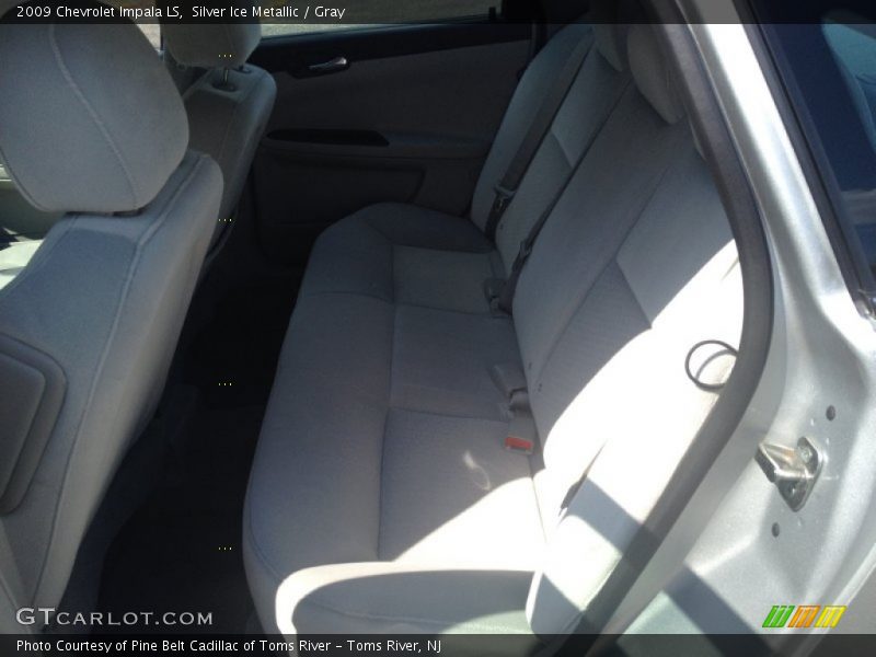 Silver Ice Metallic / Gray 2009 Chevrolet Impala LS