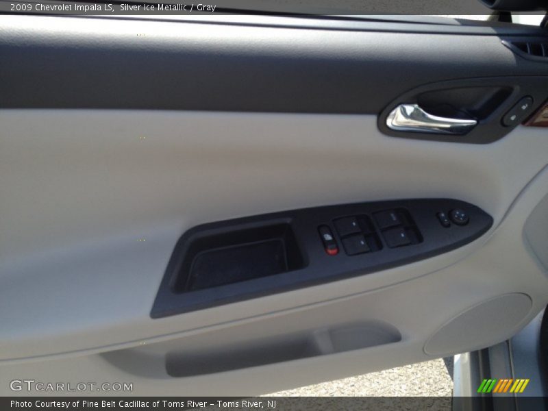 Silver Ice Metallic / Gray 2009 Chevrolet Impala LS
