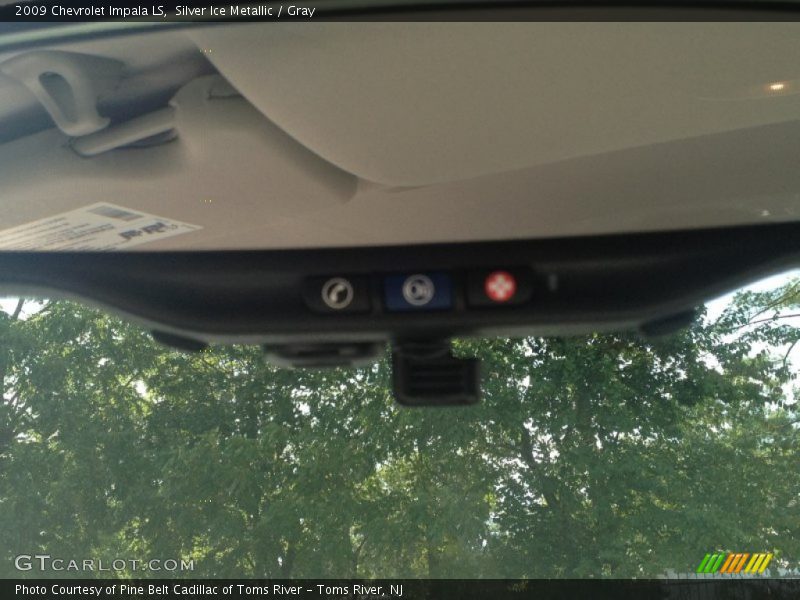 Silver Ice Metallic / Gray 2009 Chevrolet Impala LS