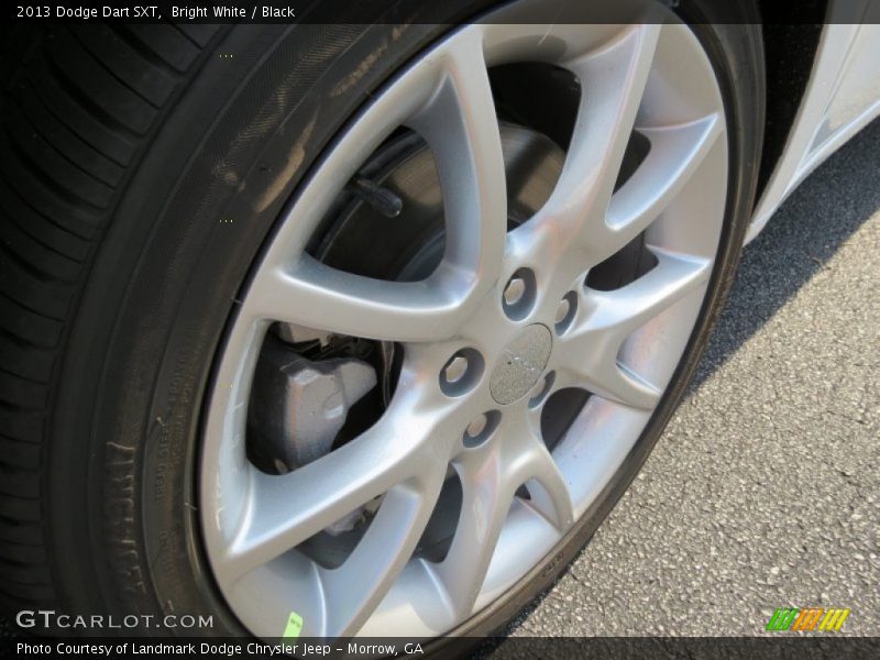 Bright White / Black 2013 Dodge Dart SXT