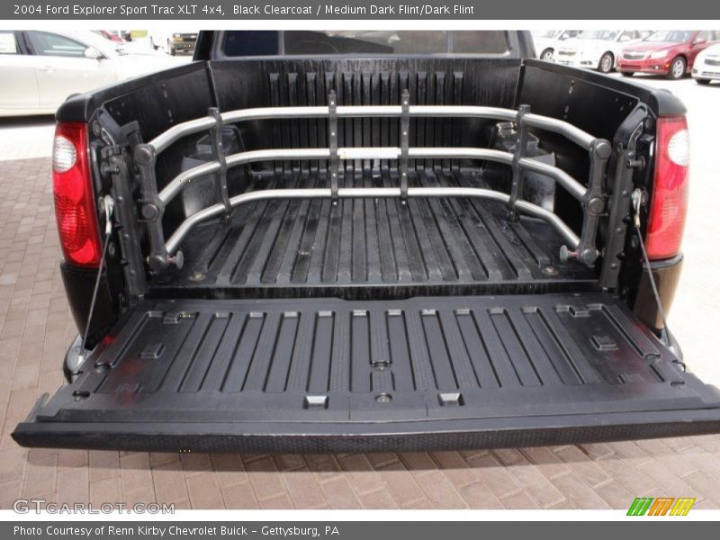 Black Clearcoat / Medium Dark Flint/Dark Flint 2004 Ford Explorer Sport Trac XLT 4x4