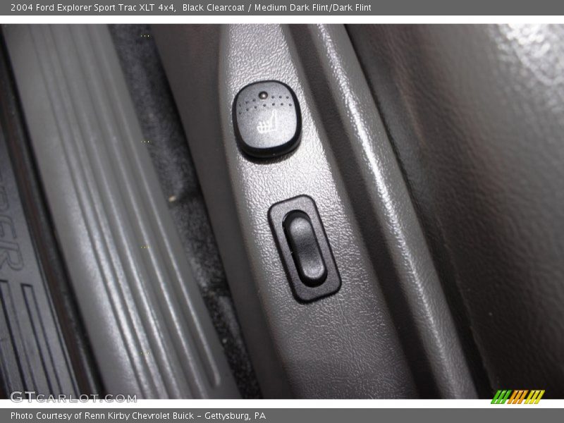 Black Clearcoat / Medium Dark Flint/Dark Flint 2004 Ford Explorer Sport Trac XLT 4x4
