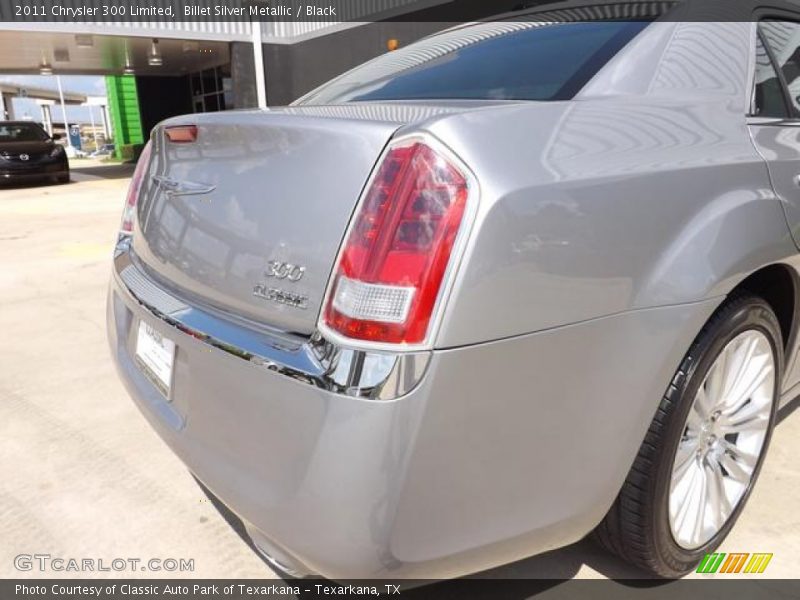 Billet Silver Metallic / Black 2011 Chrysler 300 Limited