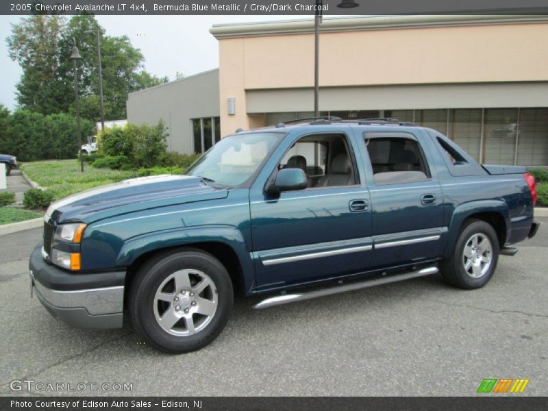 Bermuda Blue Metallic / Gray/Dark Charcoal 2005 Chevrolet Avalanche LT 4x4