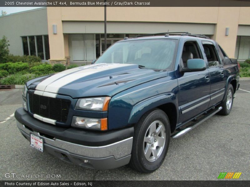 Bermuda Blue Metallic / Gray/Dark Charcoal 2005 Chevrolet Avalanche LT 4x4
