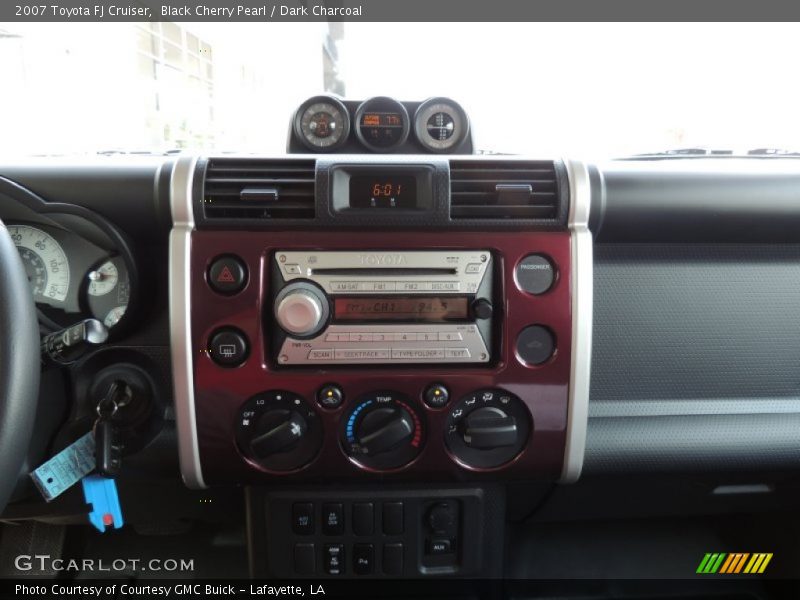 Black Cherry Pearl / Dark Charcoal 2007 Toyota FJ Cruiser