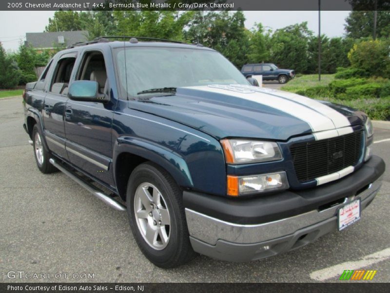 Bermuda Blue Metallic / Gray/Dark Charcoal 2005 Chevrolet Avalanche LT 4x4