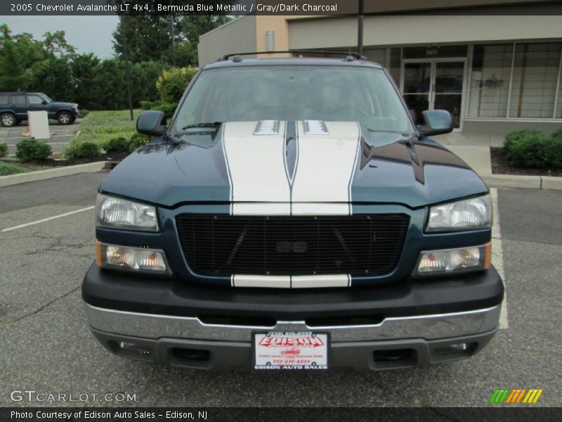 Bermuda Blue Metallic / Gray/Dark Charcoal 2005 Chevrolet Avalanche LT 4x4