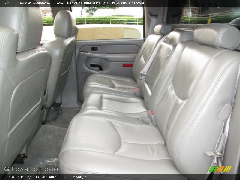Bermuda Blue Metallic / Gray/Dark Charcoal 2005 Chevrolet Avalanche LT 4x4