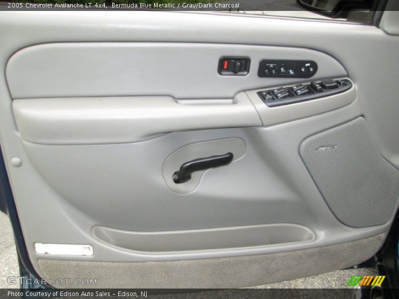 Bermuda Blue Metallic / Gray/Dark Charcoal 2005 Chevrolet Avalanche LT 4x4