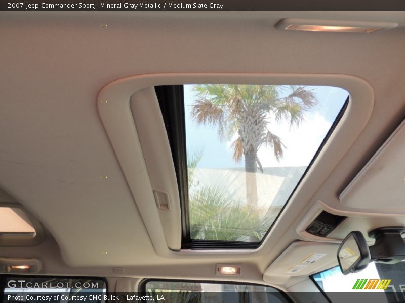 Mineral Gray Metallic / Medium Slate Gray 2007 Jeep Commander Sport