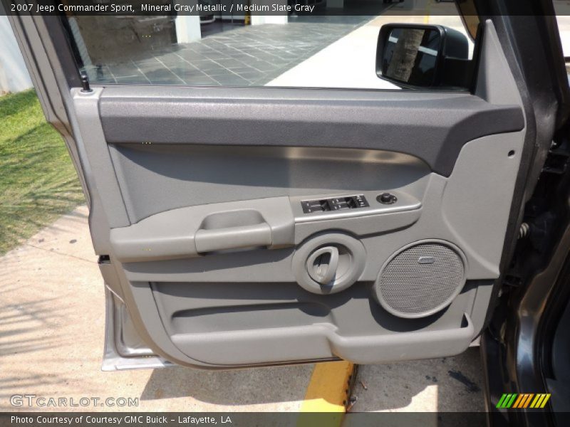 Mineral Gray Metallic / Medium Slate Gray 2007 Jeep Commander Sport