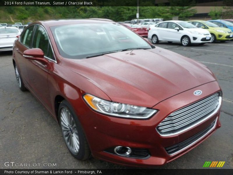 Front 3/4 View of 2014 Fusion Titanium