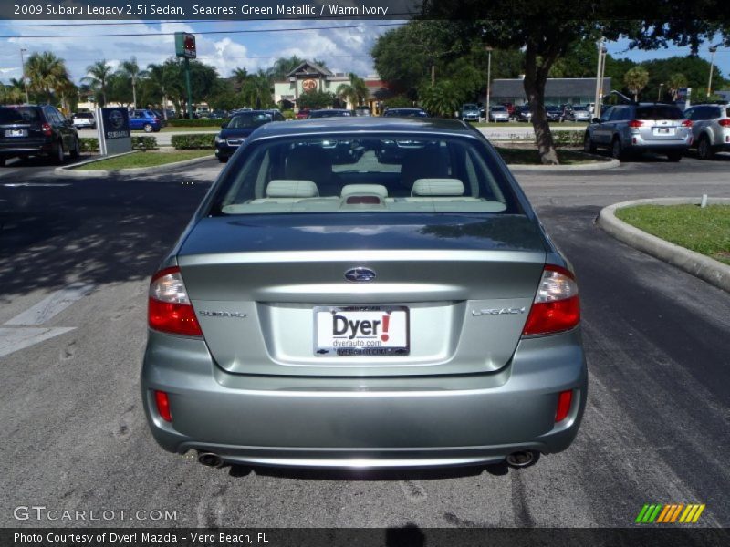 Seacrest Green Metallic / Warm Ivory 2009 Subaru Legacy 2.5i Sedan
