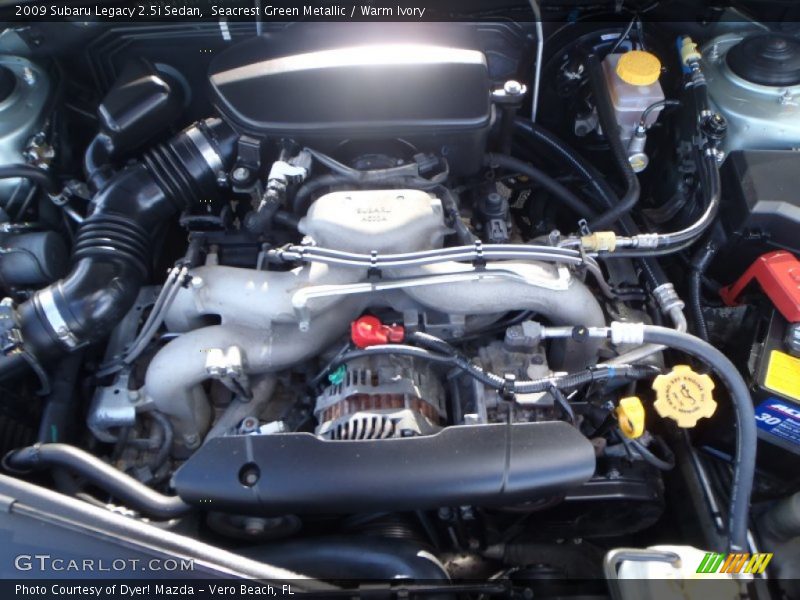 Seacrest Green Metallic / Warm Ivory 2009 Subaru Legacy 2.5i Sedan