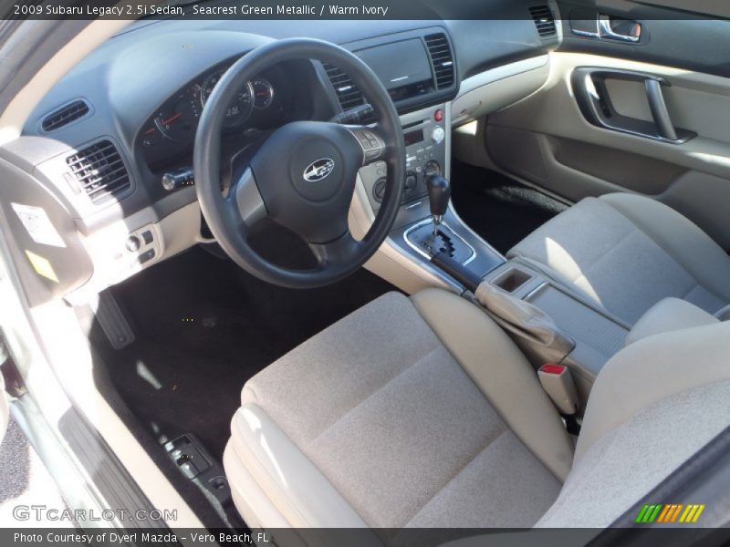 Seacrest Green Metallic / Warm Ivory 2009 Subaru Legacy 2.5i Sedan