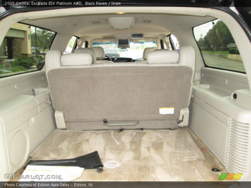 Black Raven / Shale 2005 Cadillac Escalade ESV Platinum AWD